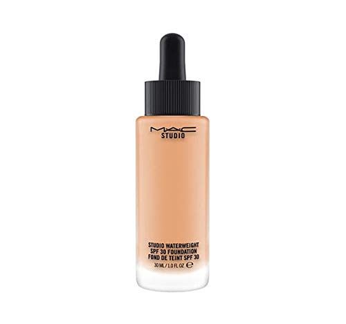 MAC Studio Waterweight Spf 30 Foundation NC15 by M.A.C