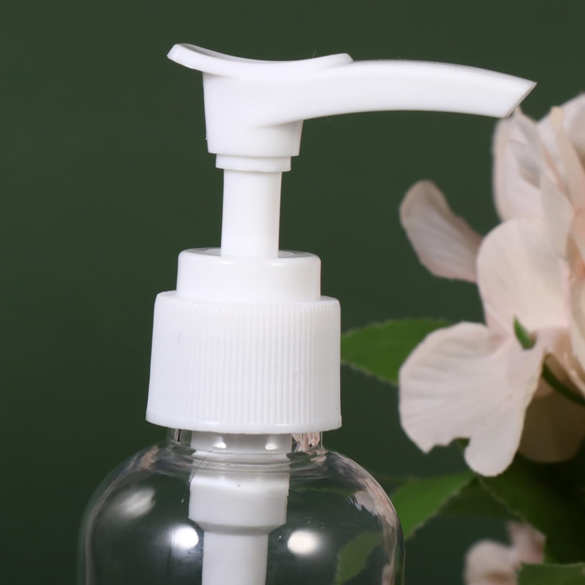 FOMIYES 10pcs Small Empty Plastic Pump Bottles Dispenser Portable Refillable Soap Shampoo Lotion Containers for Home Travel Outdoor Camping 100ml Transparent