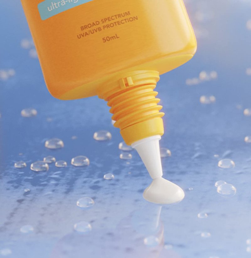 Belo Essentials Dewy Day Cream, 50g Face Cream Facial-Moisturizers