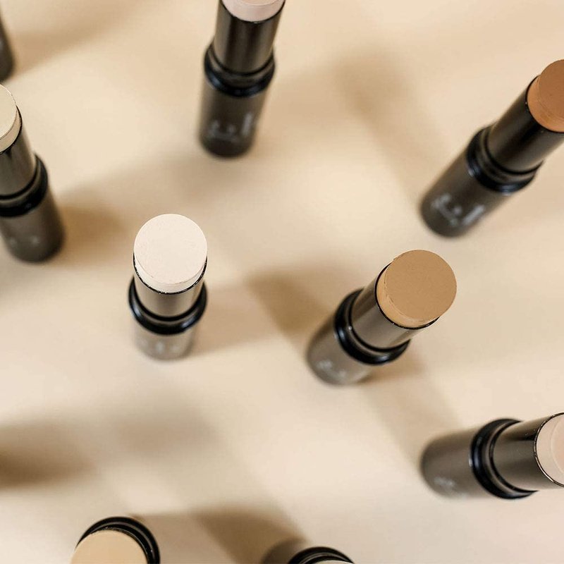 Glo Skin Beauty HD Mineral Foundation Stick - Concealer Makeup Infused with Hyaluronic Acid - Buildable Coverage, Contour & Highlighter (Buff 6W)