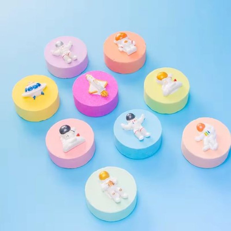 Leiky Life Princess Bath Bombs Luxury Fizzy Organic Natural Bath Bomb Gift Set Bubbling (Space), 1 Count (Pack of 9)