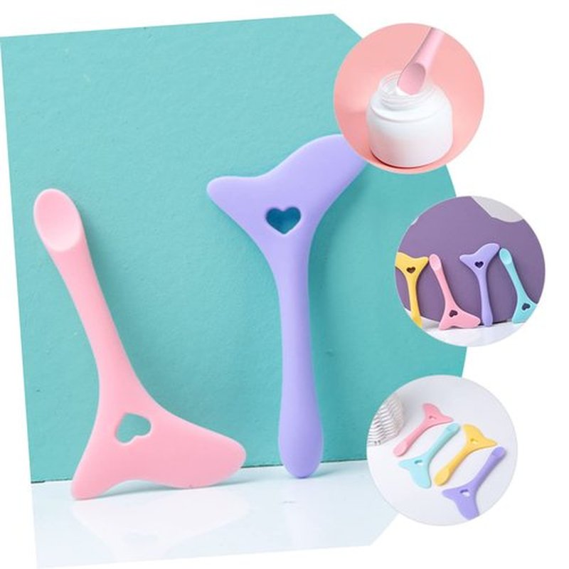 WOONEKY Eyeliner Aid Multi-function Makeup Tool Eyelash Drawing Tool Liquid Eyeliner Lash Kit Eye Gel Eyeshadow Plate Eyeliner Stencils Marscara Drawing Aid Pink