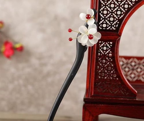Yuri Hairpin Hair Clasp Sticks Picks Pearl Shell White Crystal Long tassels Hair Accessories For Long Hair Women Wedding Hanfu Cheongsam (ebony green leaf)