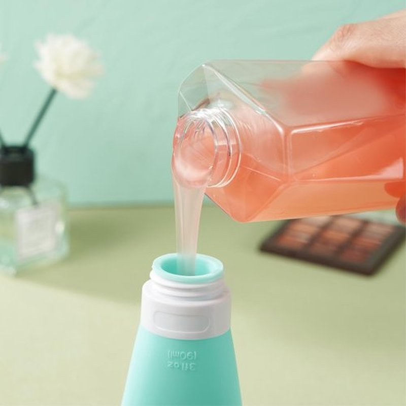INSFIT Travel Bottles for Toiletries, TSA Approved 3oz Travel Size Bottles Leak Proof Travel Containers for Toiletries, BPA Free Refillable Travel Accessories for Shampoo Body Wash Liquids 4 Pack