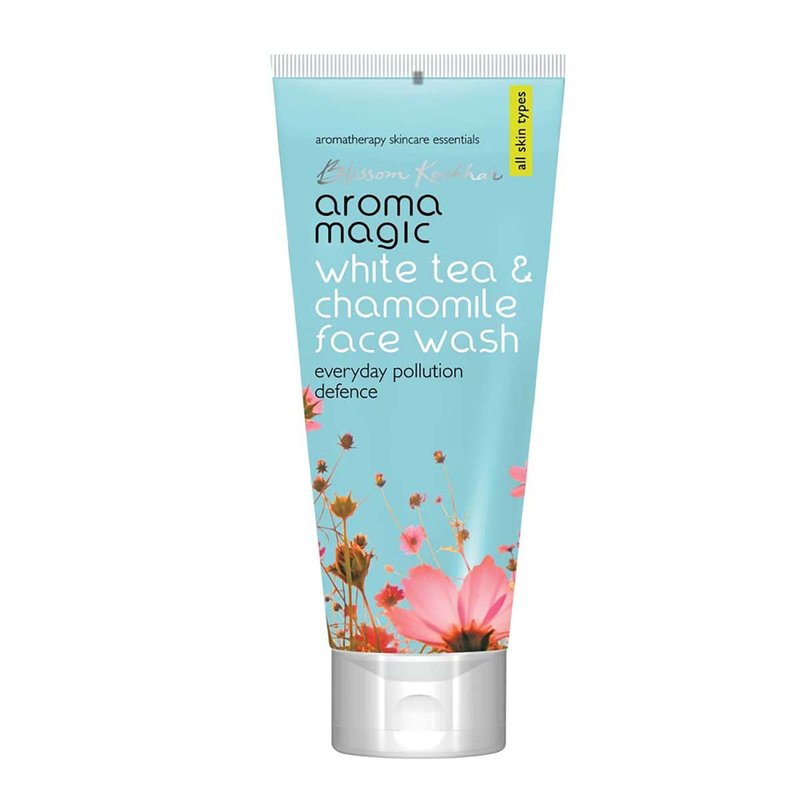 Aroma Magic White Tea & Chamomile Face Wash | Free Radical Damage Protection | Reduces Signs of Aging | Refreshing & Soothing | for All Skin Types | 3.38 Fl Oz/100ml