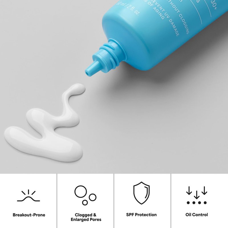 Paula's Choice CLEAR Ultra-Light Hydrating Oil Free Face Sunscreen & Moisturizer, SPF 30 Sunscreen for Face with Green Tea & Chamomile, Pore Minimizer for Blemish- Prone Skin, UVA/UVB Protection, 2oz