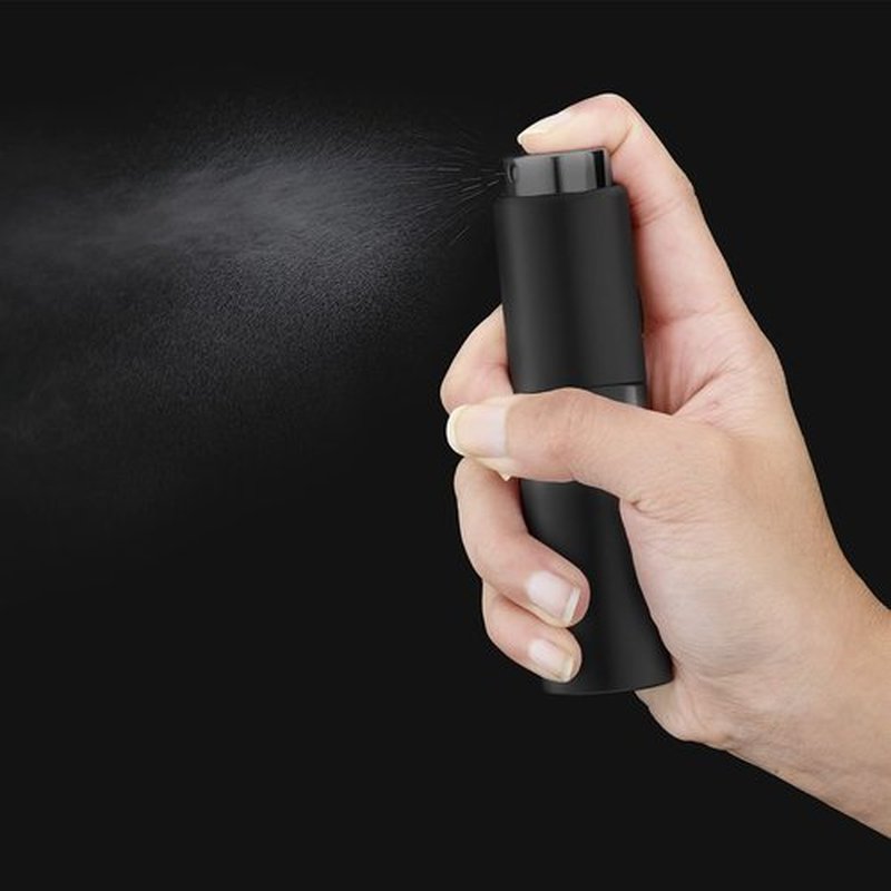 owlyee 20ML Perfume Atomizer, Empty Cologne Spray Bottle, Mini Sprayer Dispenser for Travel (Black, 2PCS)