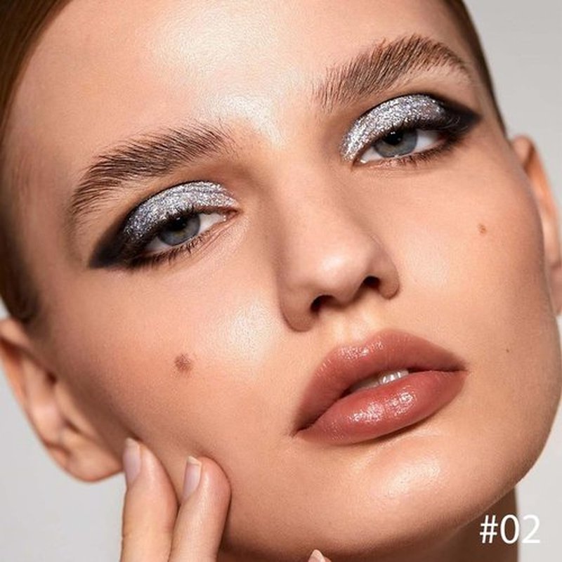 HHLTOH Eyeshadow Single Shimmer, High-Pigment Monochrome Eye Shadow Pressed Powder, Everyday Velvety Silky Eye Makeup Looks, Professional Long-Lasting Waterproof Single Eyeshadow Palette, 02# Silver