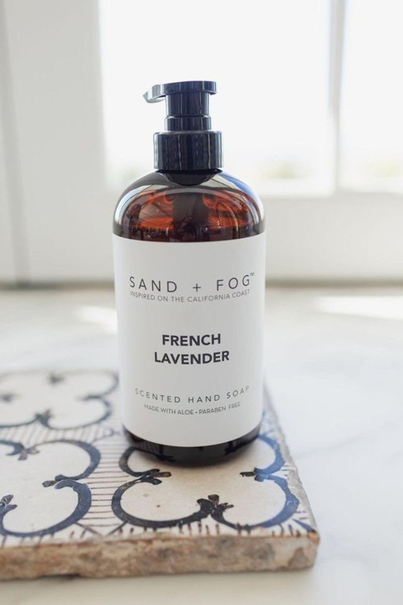 Sand + Fog moisturizing cleansing hand soap (20.00 Fl Oz (Pack of 1), Lavender)