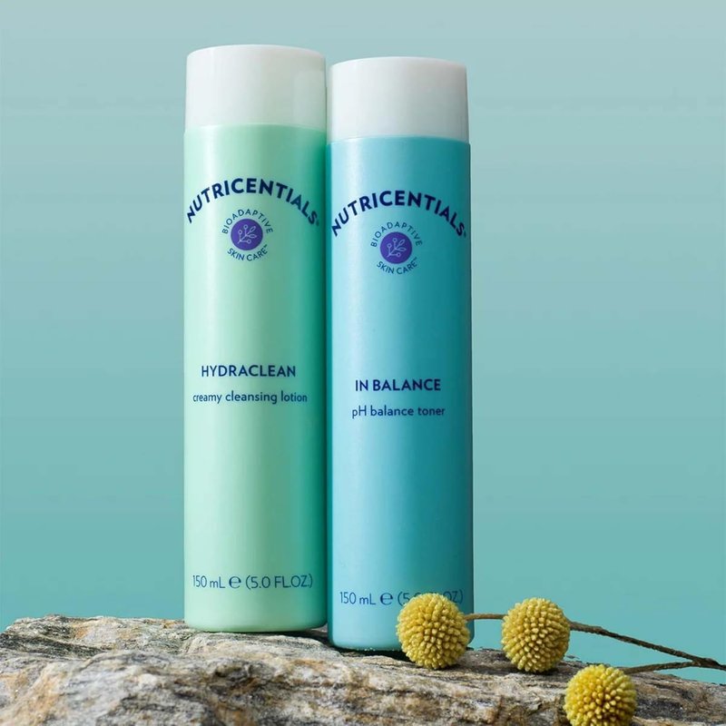 NuSkin Nutricentials in Balance pH Balance Toner | Toner with Bioadaptive Botanicals | Reduces Pores & Restores pH | Perfect After Removing Makeup to Help Your Skincare Routine | 5 fl oz | 2 Pack