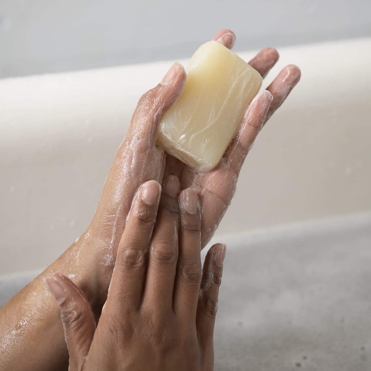 ATTITUDE Bath and Shower Body Soap Bar, EWG Verified, Plastic-free, Plant and Mineral-Based Ingredients, Vegan and Cruelty-free Personal Care Products, Sandalwood, 4 Ounces (Pack of 3)