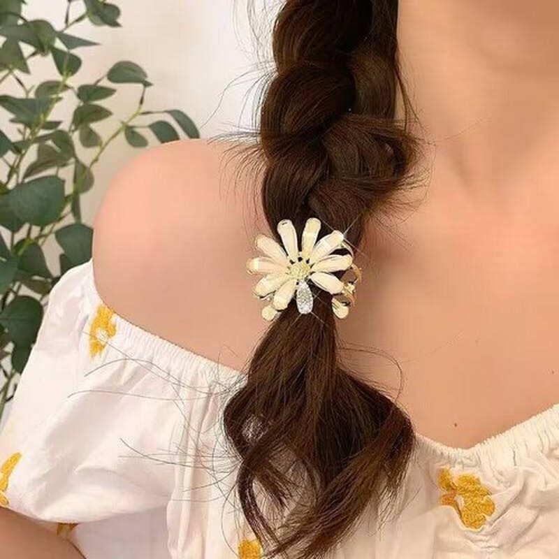 Generic Flower Rhinestone Metal Hair Claw Clip (Style5-1pc Flower Rhinestone), white, gold