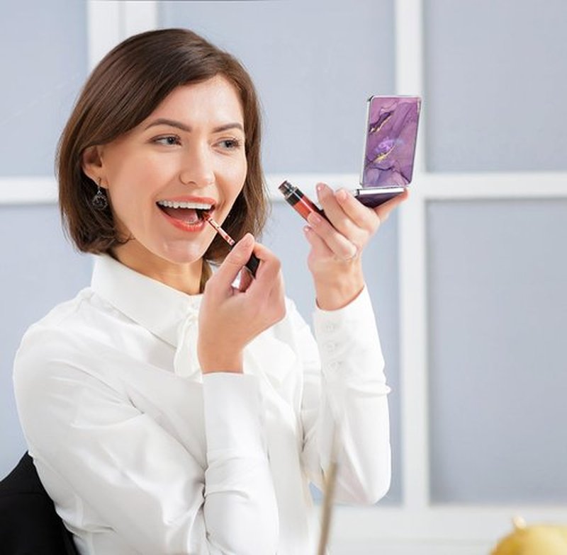 dcdcee Pocket Mirror, Small Travel Mirror with Magnification, Portable Double-Sided Magnifying Cosmetic Mirror for Daily (Purple Butterfly)