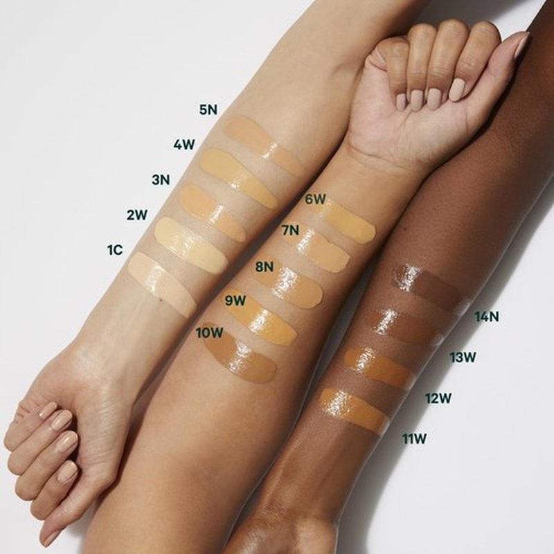 Well People Bio Tint SPF 30 Tinted Moisturizer, Skin-perfecting Moisturizer, Smoothes Imperfections & Moisturizes Skin, Vegan & Cruelty-free, 10W