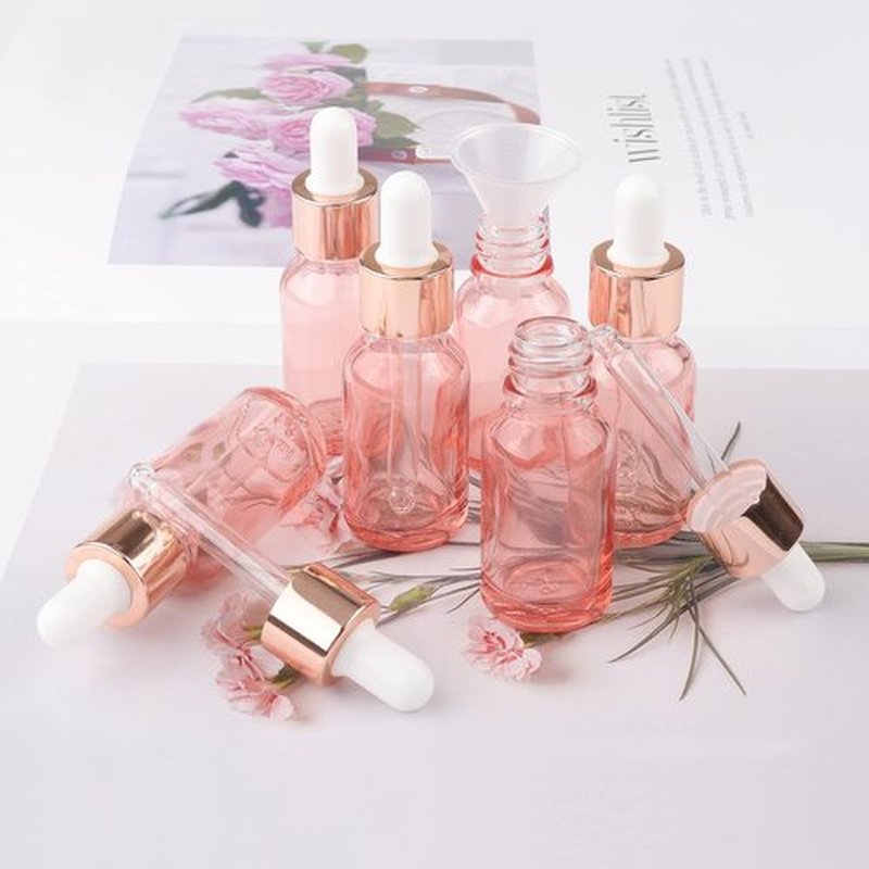Kesell 8 Pack 15ml Pink Dropper Bottles, 1/2 oz Empty Refillable Glass Sample Vials for Essential Oils DIY Perfume Small Travel Container, With Rose-Gold Cap And 2 Funnels