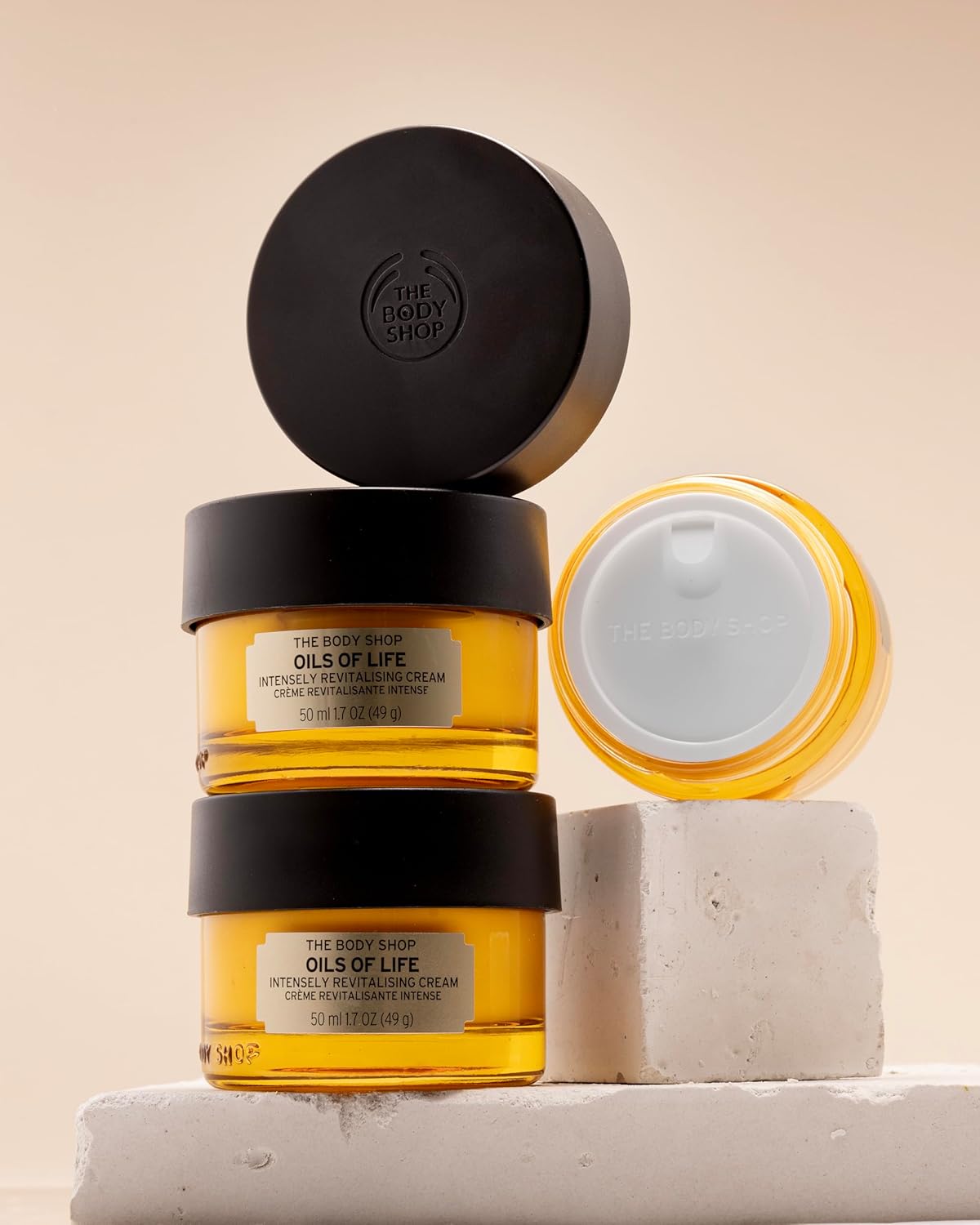 The Body Shop Oils of Life Intensely Revitalizing Cream - Lightweight, Nourishing Cream - Revitalizes Skin - 1.7 Fl Oz