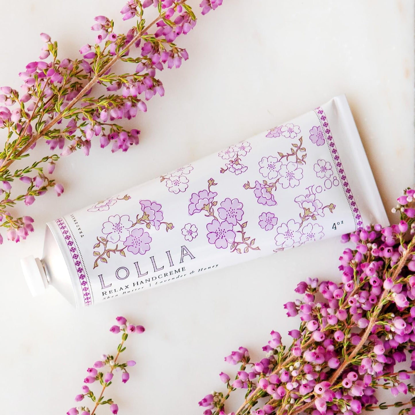 LOLLIA Dream Handcreme | Fragrant, Moisturizing Coveted Hand Lotion | Lightweight and Quick Absorbing | Finest Ingredients Including Shea Butter | 4 oz / 113 g