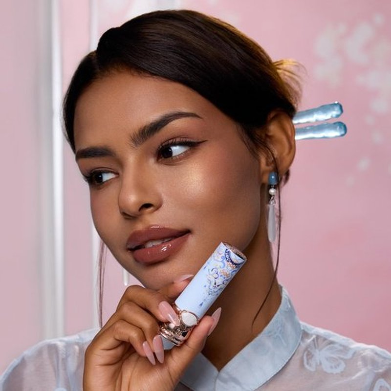 Flower Knows Butterfly Cloud Collar Glossy Lipstick-Moisturizing Tinted Lip Balm-Hydrating Lip Gloss in Balm-Long Lasting Lip Makeup for Girls&Women,Vegan & Cruelty-Free(C02 Agarwood,0.12 Ounce)