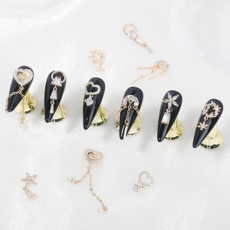 12pcs Gold Nail Charms Nail Metal Alloy Luxury White Zirconia Rhinestone for Nail Glitter Nail Crystal Gemstone Jewellery Nail Diamond Rhinestone Charm for Girl Woman Craft DIY Nail Art Decoration