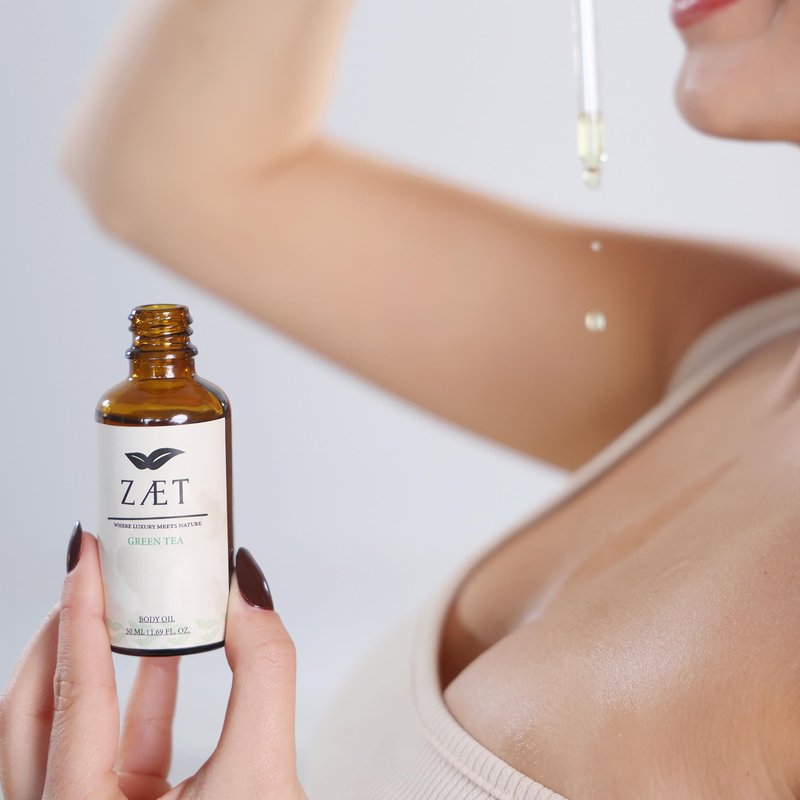 ZAET Green Tea Scented Body Oil 50 ml – After Shower Use – Ultra-Moisturizing with a Fresh, Refined Fragrance – Helps Improve Skin Elasticity – Essential Skin Care for Men & Women