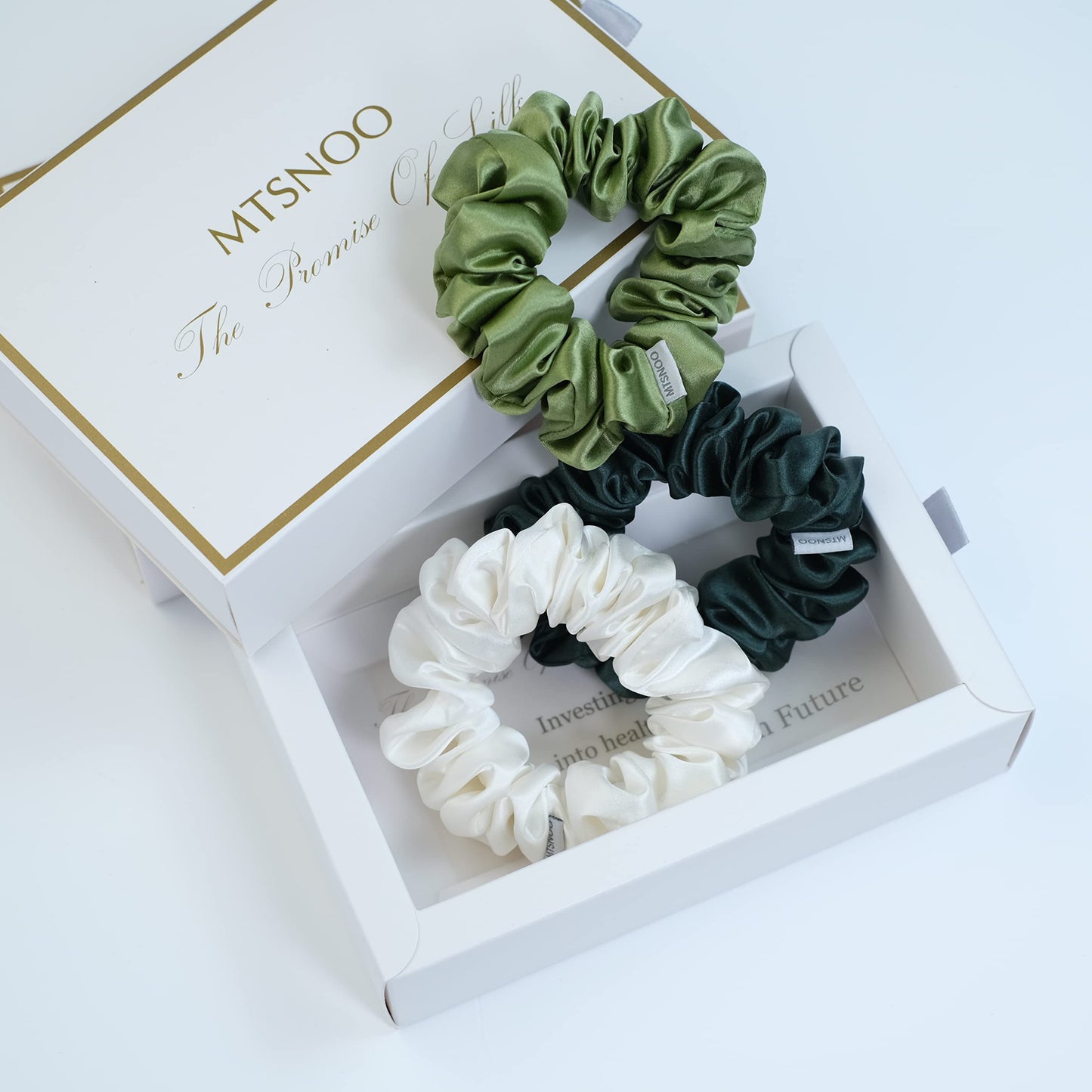 MTSNOO Silk Scrunchies, 3 Pack - 100% Pure 22 Momme Mulberry Silk Scrunchies for Curly Hair with Elastic Band, Silk Hair Ties Ropes Scrunchies Set for Women Girls, Dark Green+Olivine+White