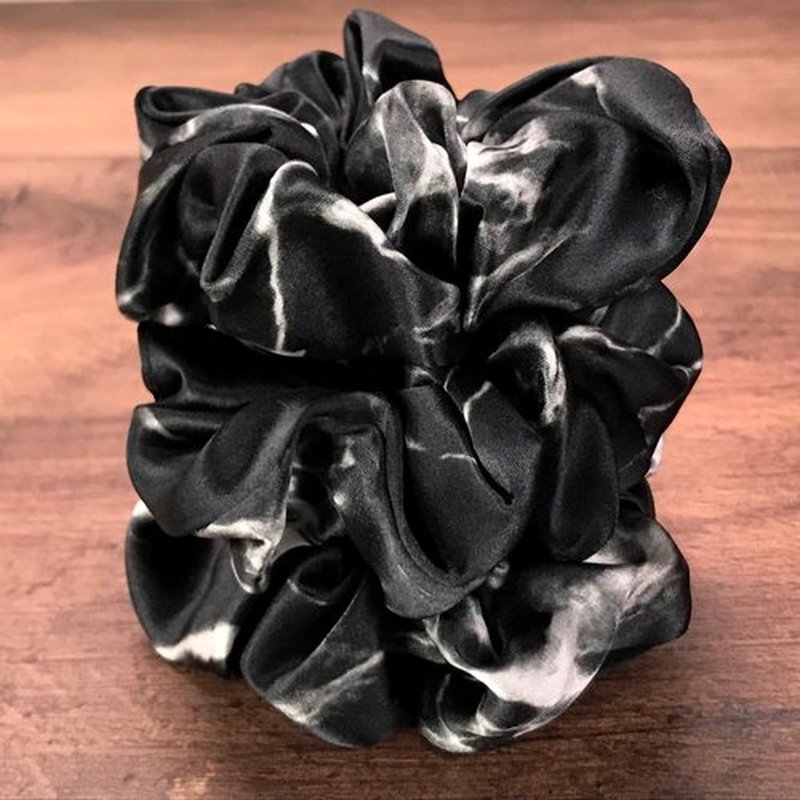 Celestial Silk Mulberry Silk Scrunchies for Hair (Black Marble)