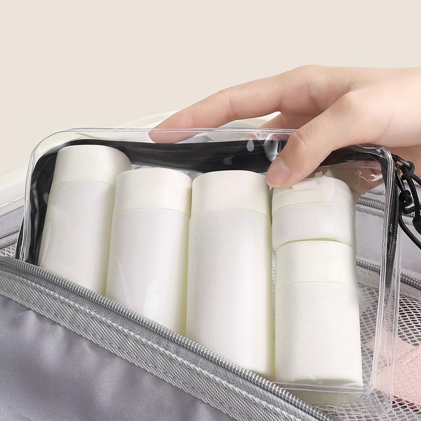 Travel Bottles for Toiletries, 5 Pack Travel Size Containers, TSA Approved Leak Proof Refillable Portable Travel Toiletry Bottles Set with Clear Toiletry Bag for Shampoo Conditioner, Lotion (White)