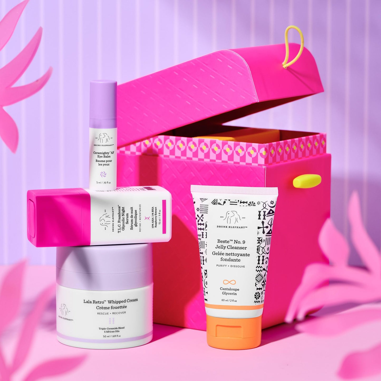 Drunk Elephant The Coast Is Clear Night Kit - Includes Lala Retro (50 ml/1.69 fl oz), T.L.C. Framboos (15 ml/.5 fl oz), Ceramighty (5 ml/.16 fl oz), and Beste No. 9 60 ml/2 fl oz)