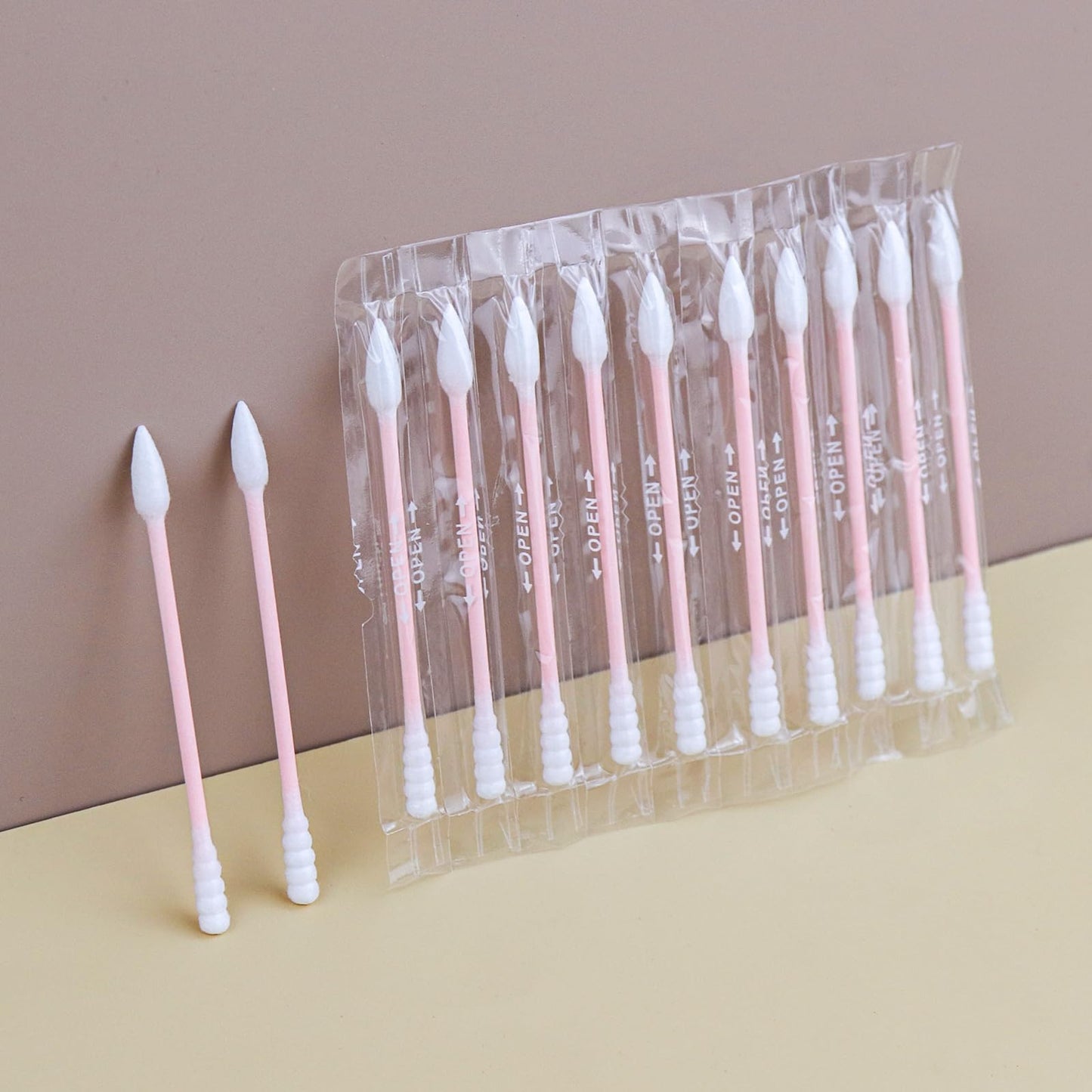 300 Count Cotton Swabs Individually Wrapped, Travel Cotton Swabs, Cotton Stick, Spiral Pointed Cotton Swab, Round Tip Cotton Swab, Individually Wrapped Double Tipped Cotton Swabs for Ear,Makeup