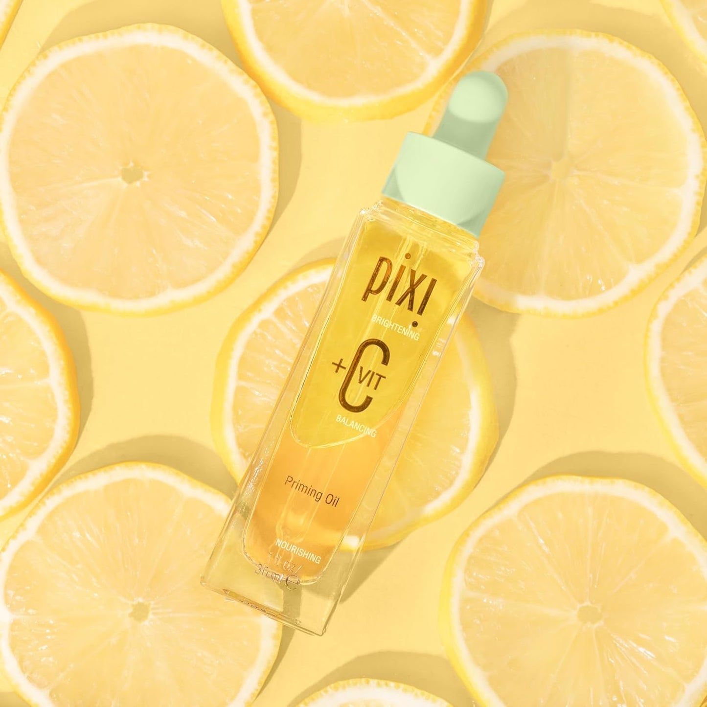 Pixi Beauty +C Vit Priming Oil | Nourishing Vitamin C Facial Oil Energizes & Balances Skin | Creates A Flawless Makeup Base | 1.00 Fl Oz
