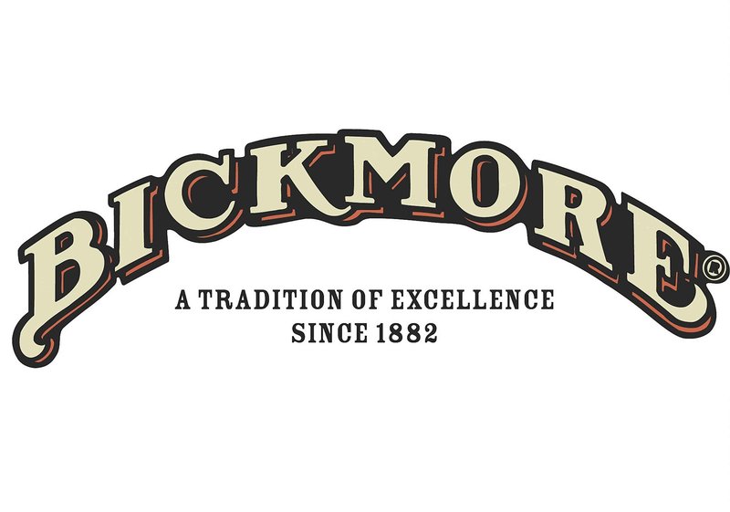 Bickmore 100% Pure Neatsfoot Oil 8 oz - Leather Conditioner and Wood Finish - Works Great on Leather Boots, Shoes, Baseball Gloves, Saddles, Harnesses & Other Horse Tack