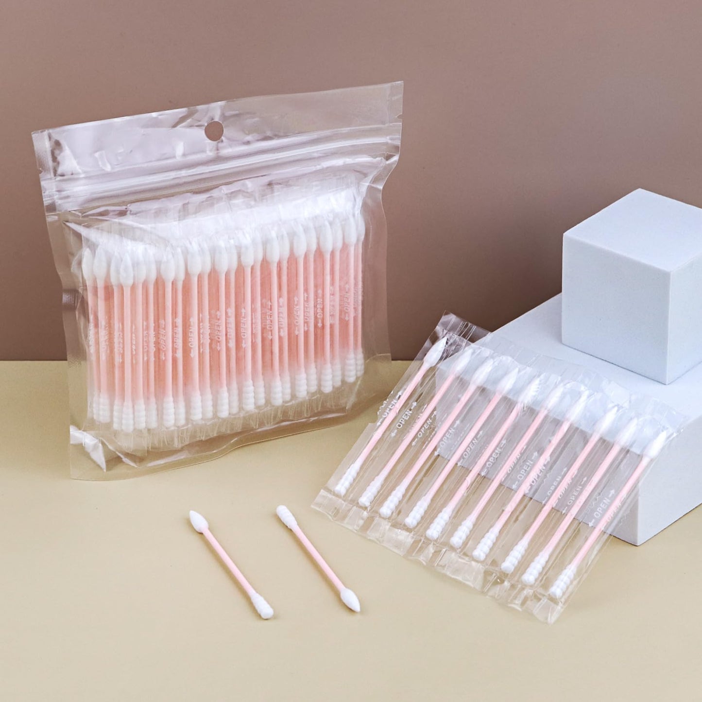 300 Count Cotton Swabs Individually Wrapped, Travel Cotton Swabs, Cotton Stick, Spiral Pointed Cotton Swab, Round Tip Cotton Swab, Individually Wrapped Double Tipped Cotton Swabs for Ear,Makeup