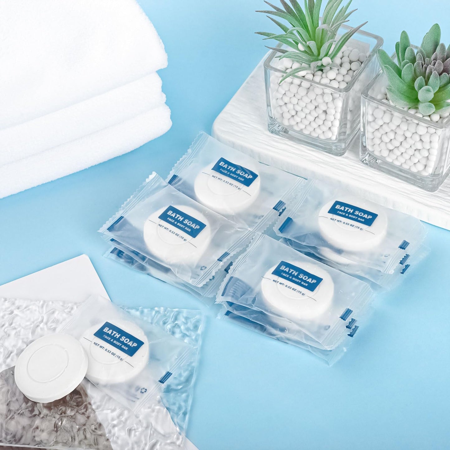 HAIFOTRVA 200 Pack Mini Travel Size Bar Soap Bulk,0.53 oz/15 grams Individually Wrapped Round Small Disposable Hotel Soap Bars Toiletries for Church,Homeless Gifts,Bathroom,Guest