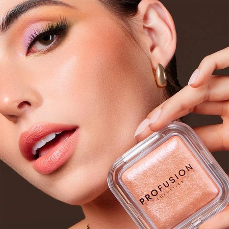 Profusion Cosmetics Holo Beam Holographic Highlighter, Intense Color Shifting Glitter with Buildable Glow for Festival Looks (Transcend, 1)