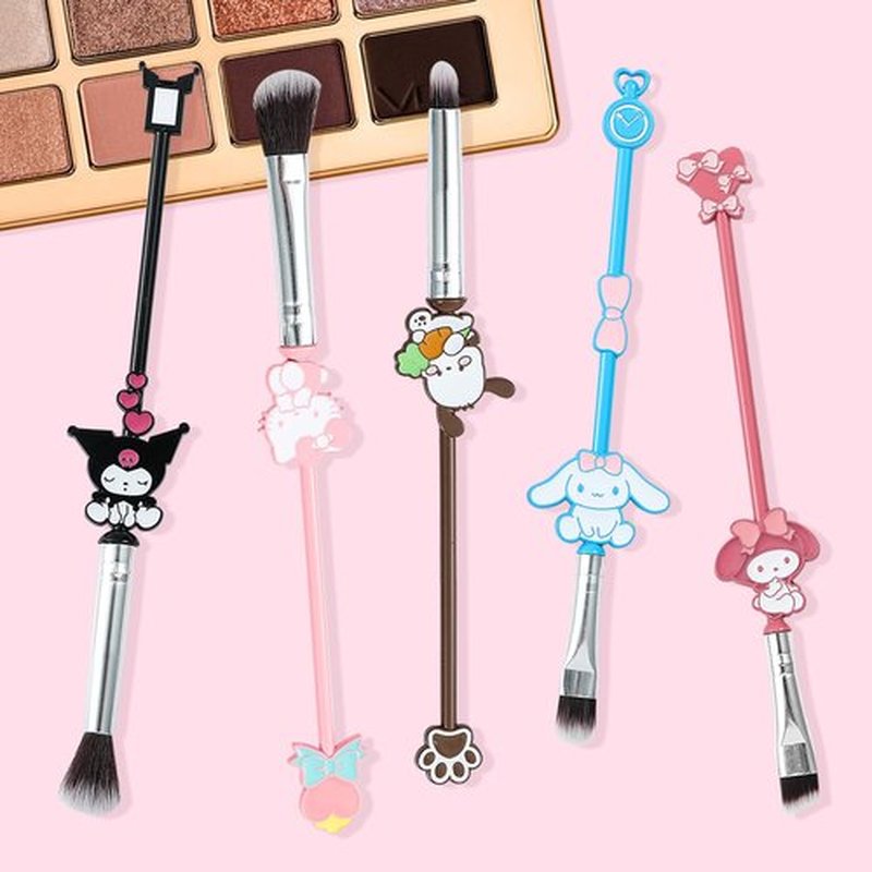 5PCS Cartoon Makeup Brushes Set with Storage Bag, Popular Anime Cosmetic Brushes for Girl Women