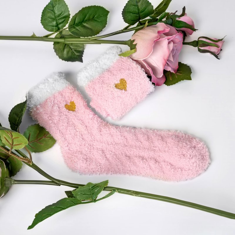 Birthday Gift Box Set for Women. Spa and Self Care Package with Tumbler, Bath Accessories, Scented Candle, Cozy Socks.