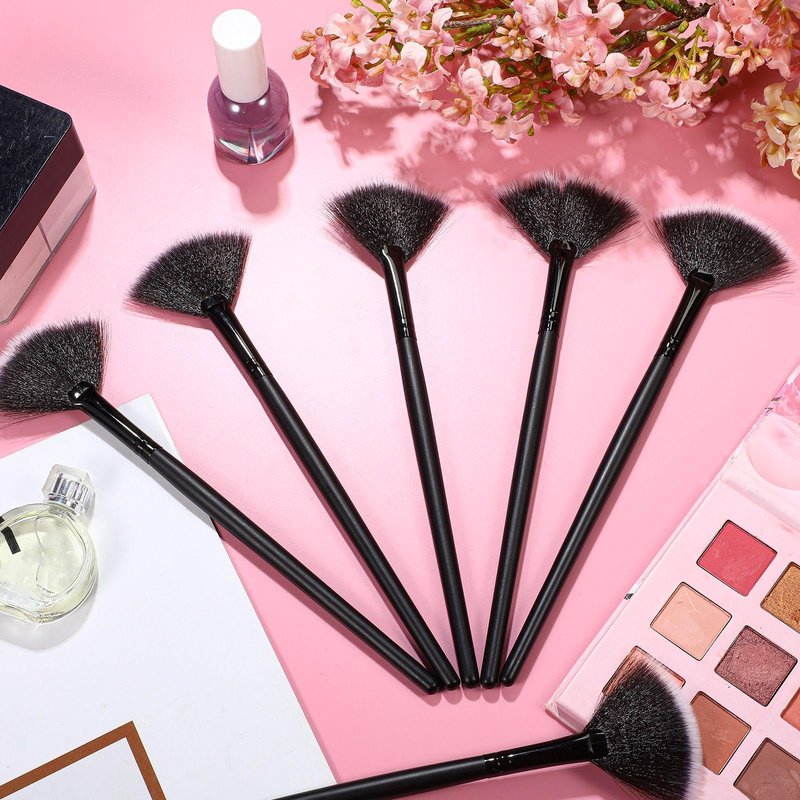 Ziliny 12 Pcs Soft Facial Fan Brush Blush Makeup Brush Face Mask Acid Applicator Multi Use Cosmetic Tools for Peel Mask Makeup for Mud Cream(Black)