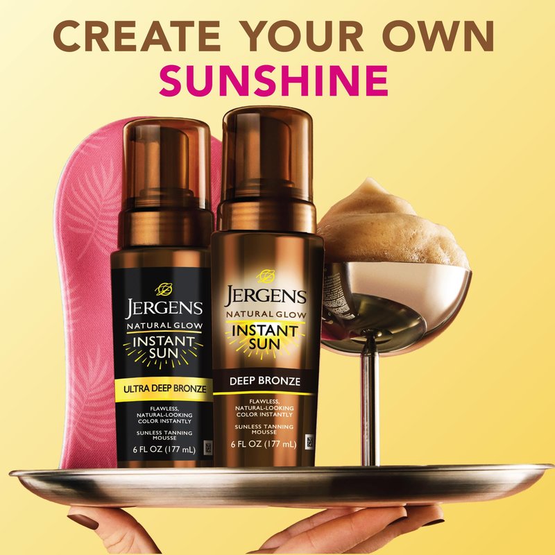 Jergens Natural Glow Instant Sun Body Mousse, Self Tanner for Ultra Deep Bronze Tan, Sunless Tanning Body Bronzer, Natural Looking Fake Tan, 6 Oz, Pack of 2