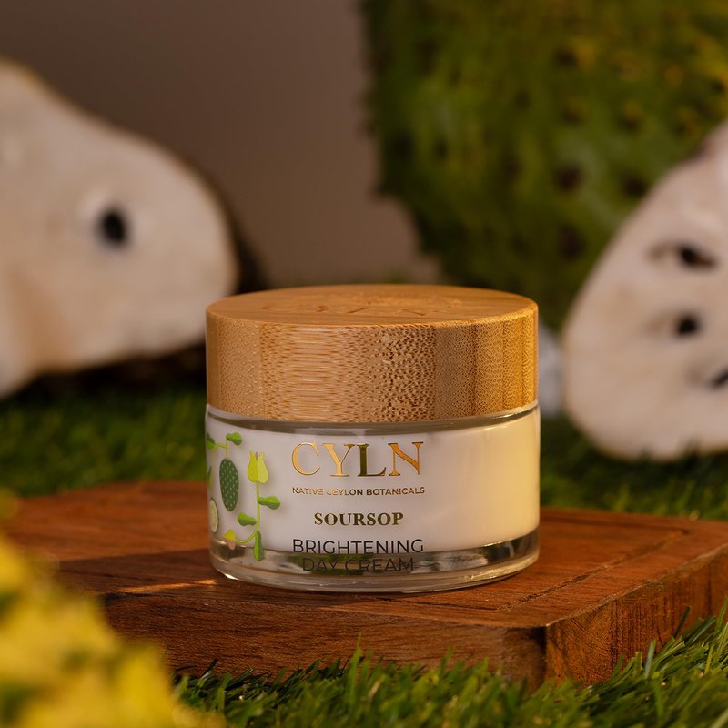 CYLN Soursop Day Cream - Face Moisturizer with Antioxidants - Moisturizer Face Cream for Women, Men, and Even Skin Tone - 1.76 oz