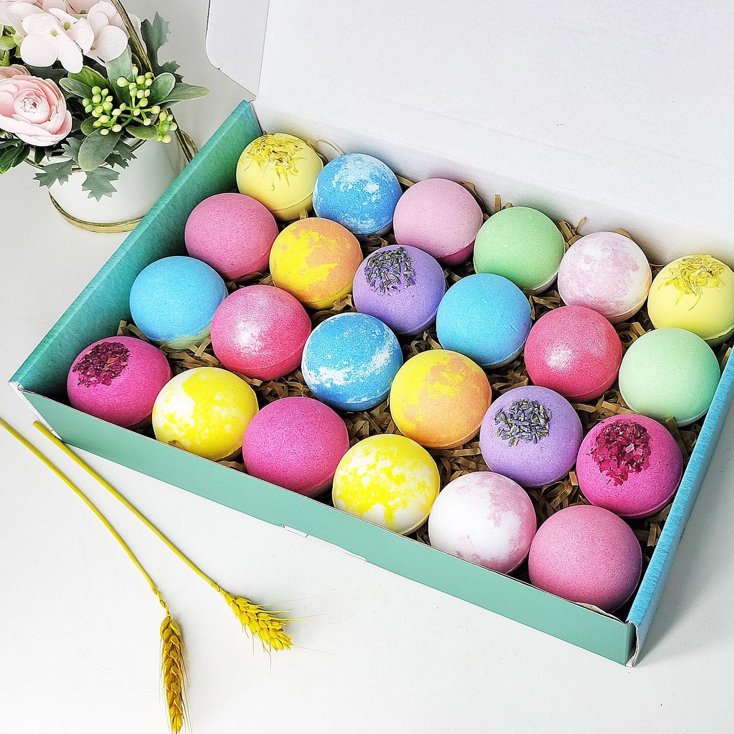 Beautifier Life Dry Skin Moisturizer Bath Bombs Gift Set 24, with Relaxing Scents Made from Essential Oils for Bubble and Spa Bath, Handmade Christmas Gifts for Her/Him, Wife, Girlfriend