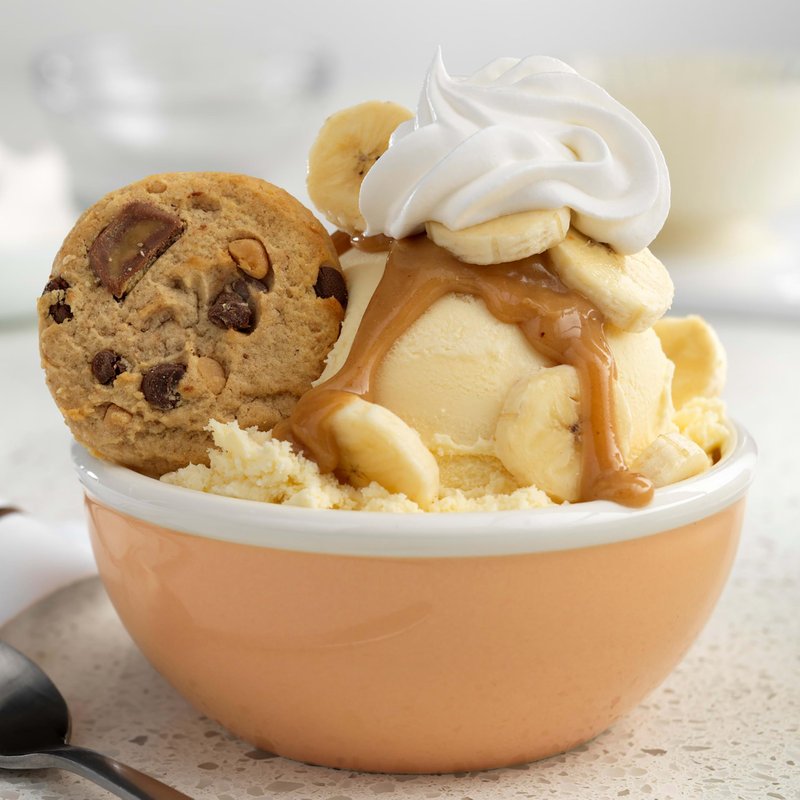 CHIPS AHOY! Reese’s Peanut Butter Cup Chocolate Chip Cookies, Family Size, 14.25 oz