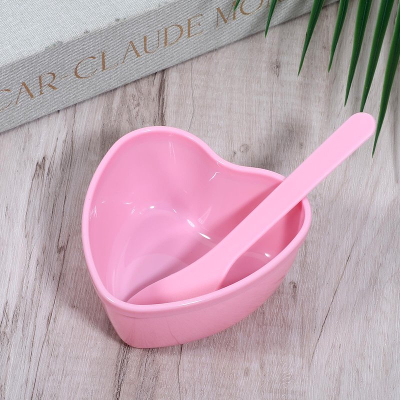 5 Sets Facial Mask Mixing Bowls Set with Stirring Spatula for Estheticians Plastic Heart Shaped Facemask Bowl Professional Mixing Tool Kit for Facial Mask, Mud Masks and Other Skincare Products, Pink