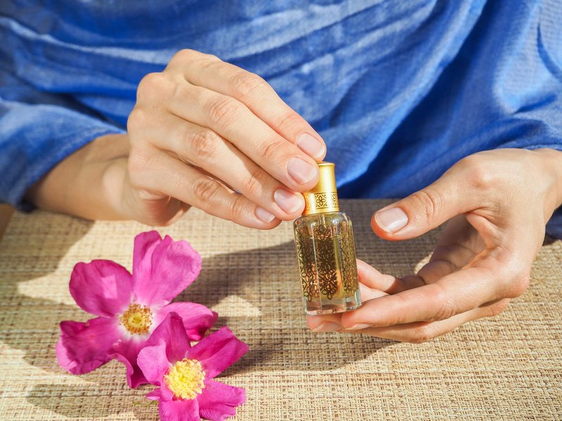 Aqua Tempest Perfume Oil 12 mL – Marine Salty Musk Accord. Concentrated Attar in Arabian Tola Bottle, Alcohol Free, Long Lasting Oil, Compliment Magnet