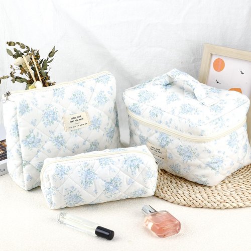 URSKYTOUS 3Pcs Cotton Quilted Makeup Bag for Women Girls Large Small Travel Floral Cosmetic Bags Set Cute Coquette Zipper Makeup Pouch for Purse Aesthetic Cloth Flower Storage Toiletry Bag Organizer