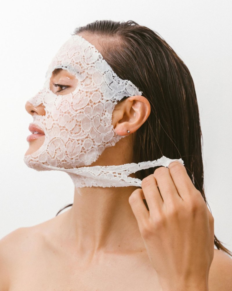 LACE YOUR FACE Patented Compression Facial Mask, AS SEEN ON SHARK TANK, Reusable Biodegradable Cotton Anti Aging Skin Care, Smoothing Peptides, Single