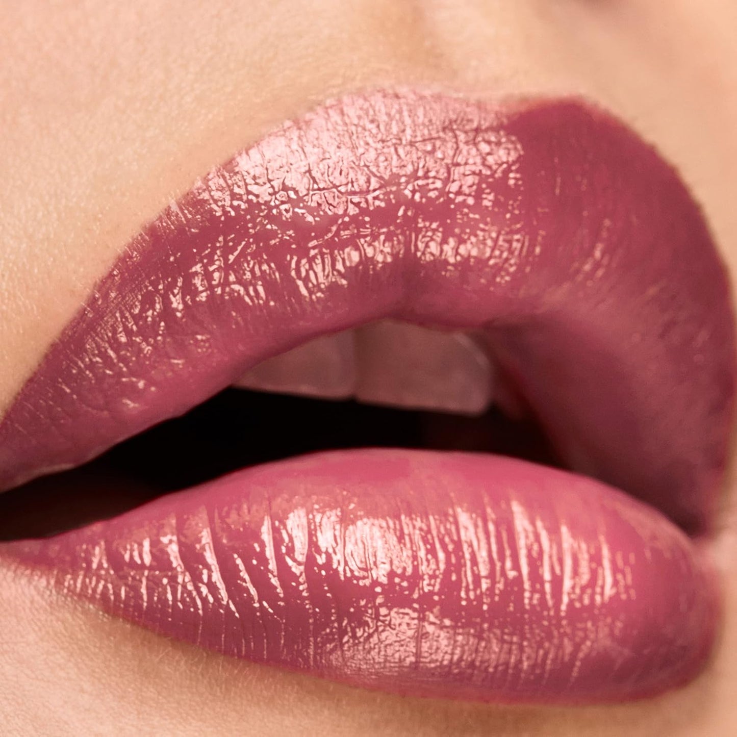 Lipstick by Elizabeth Arden, Lip Color Makeup Enriched with Advanced Ceramide Complex, Vitamin E and Maracuja Oil