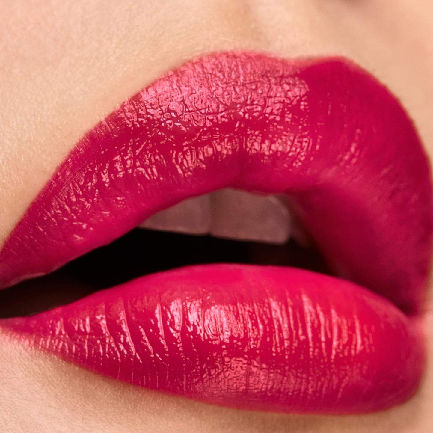 Lipstick by Elizabeth Arden, Lip Color Makeup Enriched with Advanced Ceramide Complex, Vitamin E and Maracuja Oil