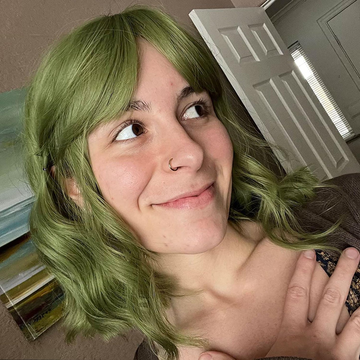 VCKOVCKO Natural Wavy Wig With Air Bangs Short Bob Matcha Green Wigs Women's Shoulder Length Wigs Curly Wavy Synthetic Cosplay Wig Pastel Bob Wig for Girl Colorful Wigs(12", Matcha Green)