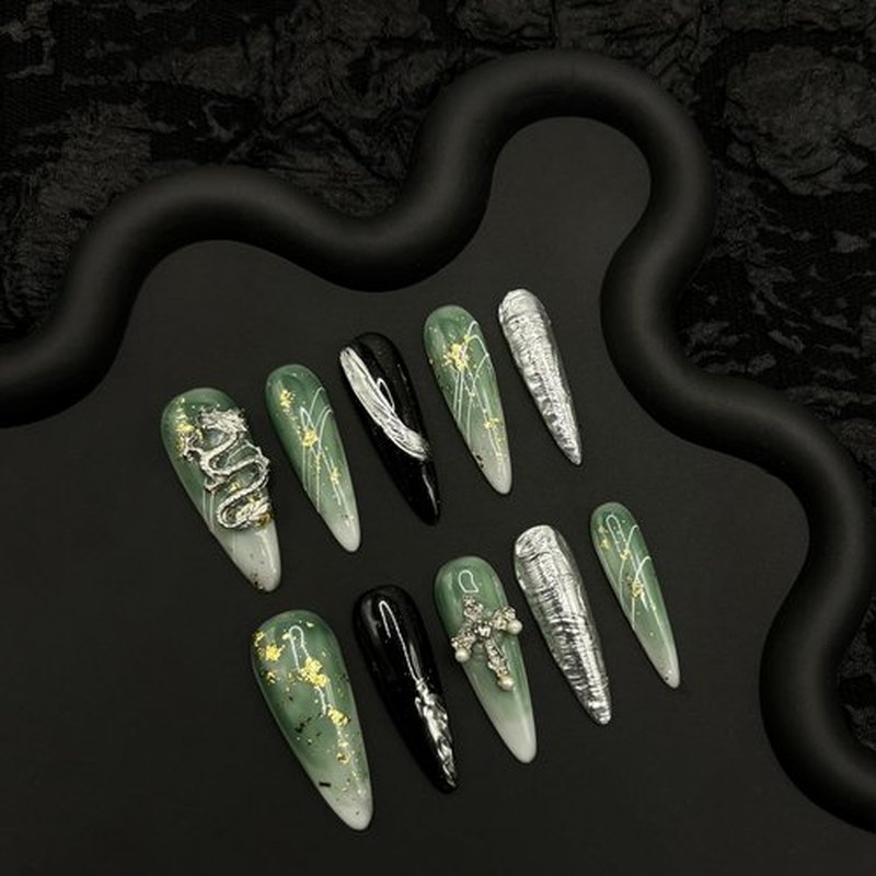 Wsliana Nails Handmade Press On Nail.Emerald Green Press On Nail Long Stiletto Acrylic Fake Nails with Charm 3D Design,Reusable Glue On Nail for Woman,Set of 10pcs Hand-Painted False Nail(009 S)