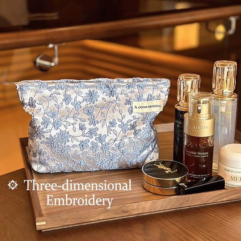 STARDW Makeup Bag for Women and Girls Travel Toiletry Bag Large Capacity Makeup Organizer Bag Flower Cosmetic Bags Zipper Pouch (Embroidery Blue)